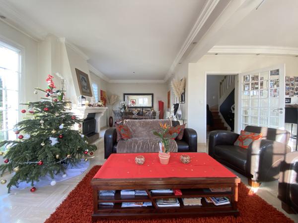 Maison 7 pièces - 170 m²