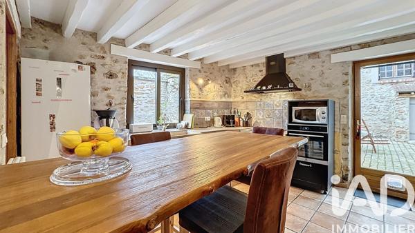 Maison à vendre 11 pièces 269 m² Pringy