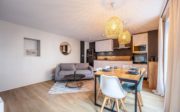 Maison à vendre    3 pièces •  La Rochelle