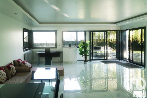 Maison à vendre 8 pièces 228 m² Vitry-sur-Seine