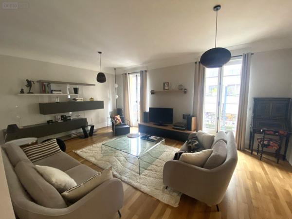 Appartement à vendre à Rennes en Ille-et-Vilaine (35000), ref : JS/445   
Centre Ville