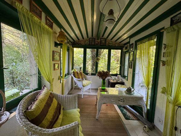 Belle Propriété au coeur des bois