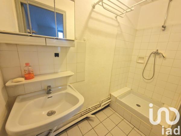 Appartement 2 pièces de 38 m² à Nîmes (30000)