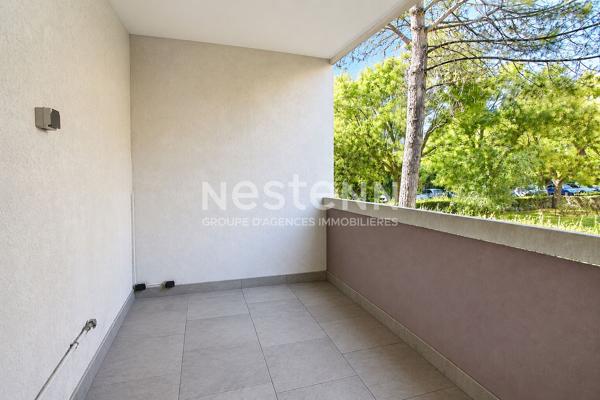 Les Pennes Mirabeau - Appartement T5 de 96 m² avec 4 chambres, cave et potentiel terrasse