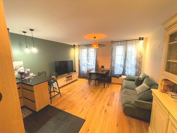 Appartement Saint Germain En Laye 3 pièce(s) 59.3 m2 510 000 € **  - Référence  18214