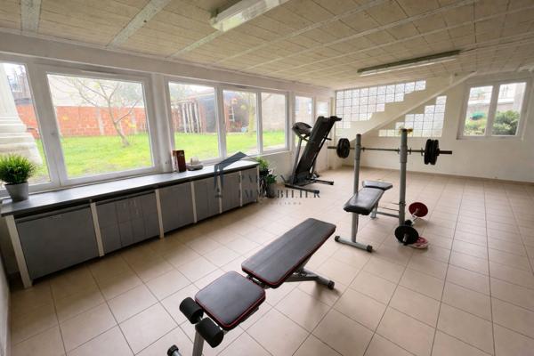 Drancy (93700) MAISON FAMILIALE 157M2 AVEC SOUS SOL TOTAL ET VERANDA