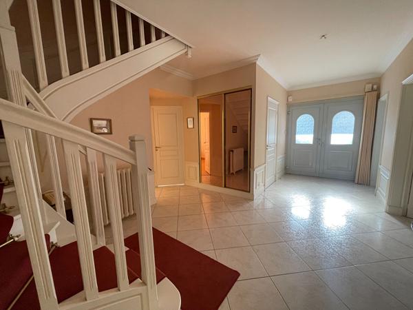 Maison Basse Goulaine 7 pièce(s) - 230m²