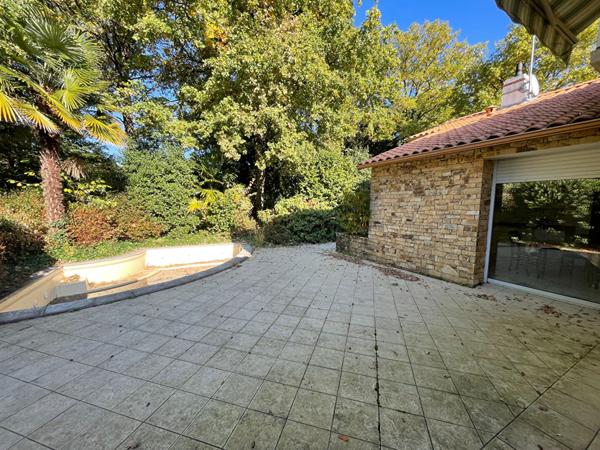 Maison Basse Goulaine 7 pièce(s) - 230m²