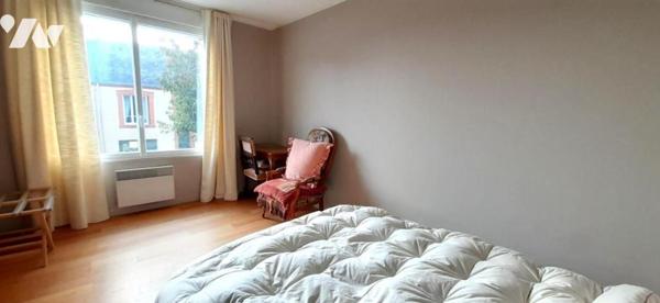 MAISON EQUEURDREVILLE CENTRE 4 CHAMBRES + COUR