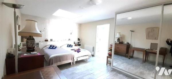 MAISON EQUEURDREVILLE CENTRE 4 CHAMBRES + COUR