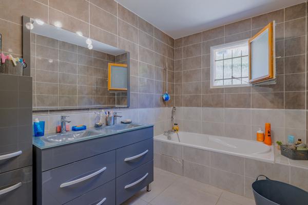 Maison individuelle à Bourgoin Jallieu , Bourgoin jallieu