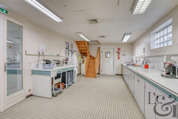Ensemble immobilier composé de 4 bâtiments à vendre à Villeneuve sur lot