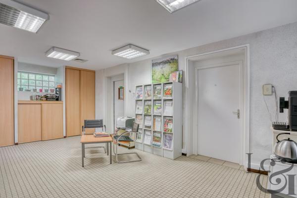 Ensemble immobilier composé de 4 bâtiments à vendre à Villeneuve sur lot