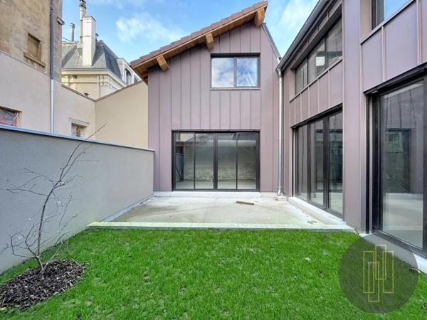 LOFT A VENDRE - VILLEFRANCHE SUR SAONE 139 m 2 | 335 000 €