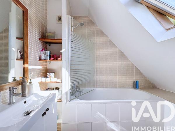 Maison à vendre 5 pièces 120 m² Rueil-Malmaison