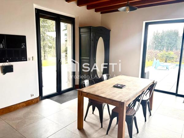 Magnifique maison spacieuse et lumineuse de 333 m² – Cadre verdoyant