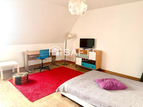 Magnifique maison spacieuse et lumineuse de 333 m² – Cadre verdoyant