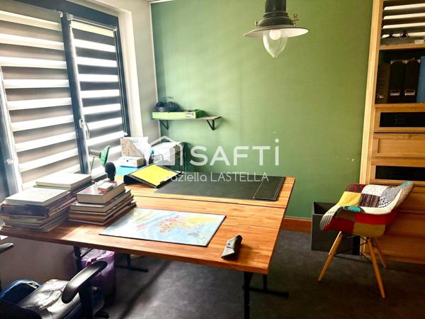 Magnifique maison spacieuse et lumineuse de 333 m² – Cadre verdoyant