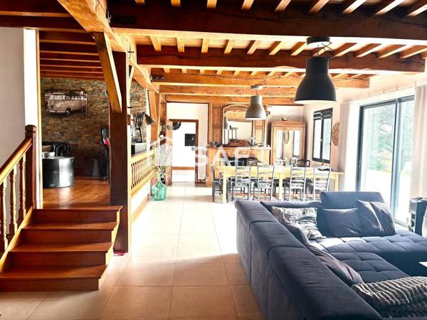 Magnifique maison spacieuse et lumineuse de 333 m² – Cadre verdoyant