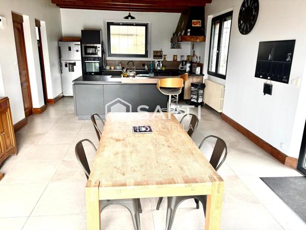 Magnifique maison spacieuse et lumineuse de 333 m² – Cadre verdoyant