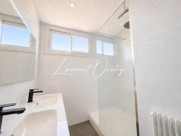 Appartement T4 rénové – Lumineux et traversant à Béziers