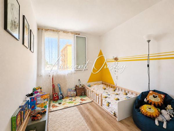Appartement T4 rénové – Lumineux et traversant à Béziers