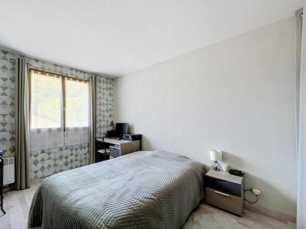 Maison à JUZIERS, 78820 - 6 pièces 146m²