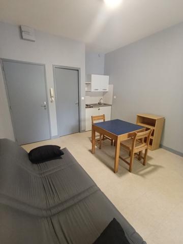 Studio meublé n°24 – 16,85 m² – 2ᵉ étage, Saint-Nazaire
