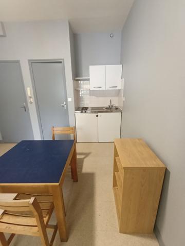 Studio meublé n°24 – 16,85 m² – 2ᵉ étage, Saint-Nazaire