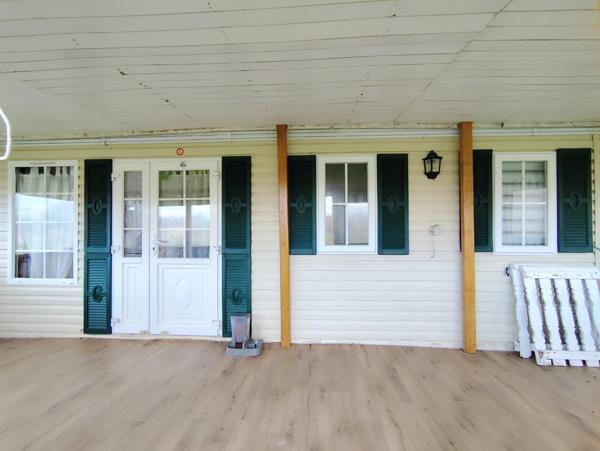 Ferme à restaurer avec un mobil home en option