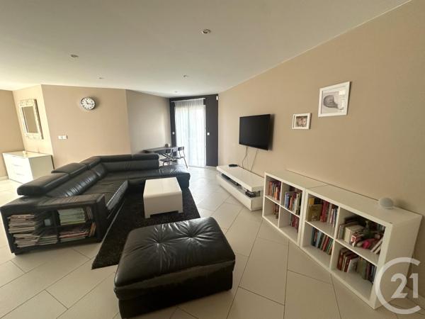 Maison à vendre  5 pièces - 131,50 m2 ST MAURICE DE GOURDANS - 01