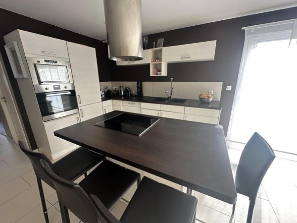 Maison à vendre  5 pièces - 131,50 m2 ST MAURICE DE GOURDANS - 01