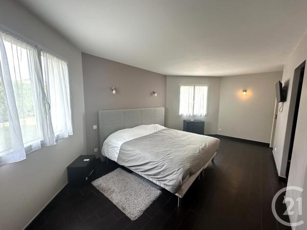 Maison à vendre  5 pièces - 131,50 m2 ST MAURICE DE GOURDANS - 01