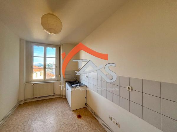 Vente Appartement 4 pièces 82 m2 à Saint-Chamond