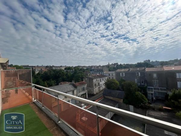 Appartement à louer 2 pièces 30.61m² Niort (79000)