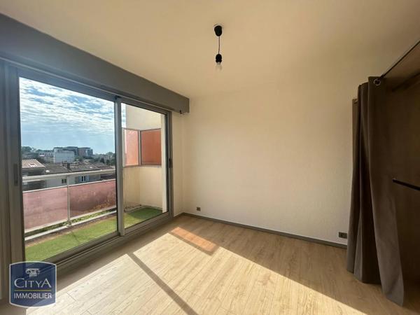 Appartement à louer 2 pièces 30.61m² Niort (79000)