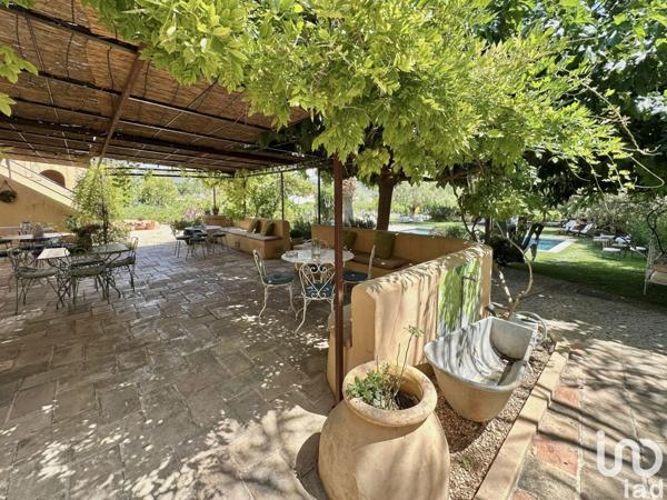 Maison à vendre 11 pièces 380 m² Saint-Cyr-sur-Mer