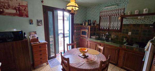 Flayosc, maison 3 ch avec très grand garage et studio indépendant