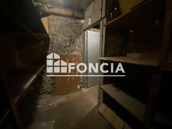 Location Local commercial 3 pièces 27.2 m² - 6 RUE SAINTE BEUVE Paris 75006