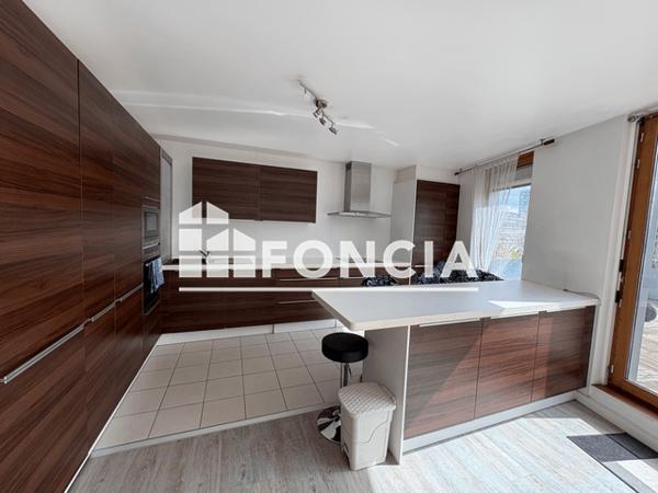 Location Appartement 4 pièces 94.92 m² - Bordeaux 33800