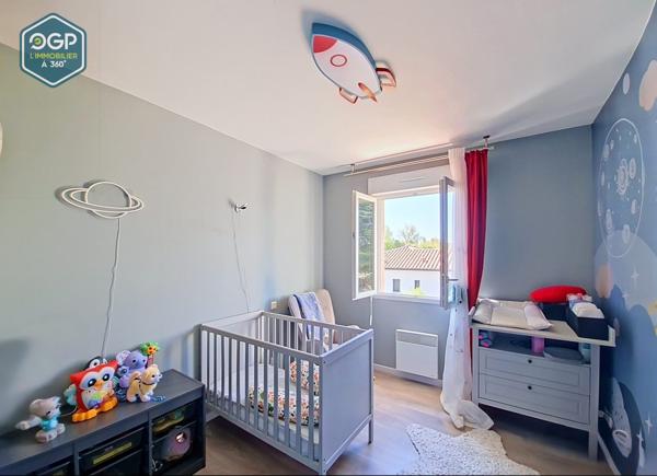 Maison T4 90 m², 3 chambres, garage et jardin DPE B