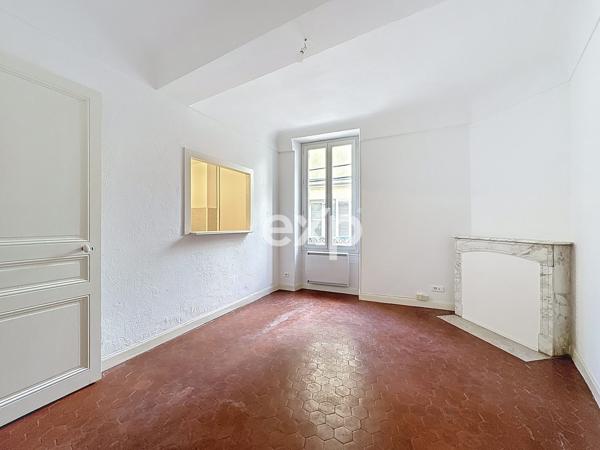 Vieil Antibes - 2p 43,83m2