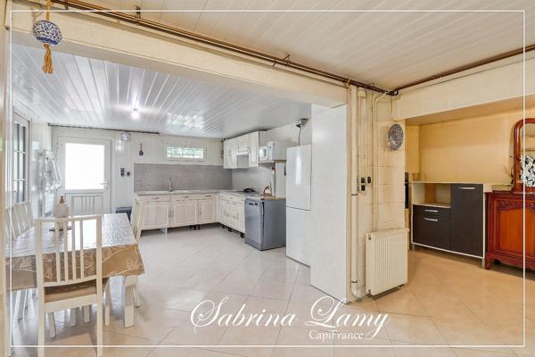 Maison à vendre 8 pièces SEZANNE (51)- 5 chambres - sous-sol total - jardin