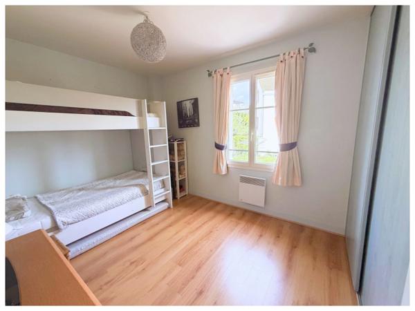 Maison Fontenay Le Fleury 7 pièce(s) 140 m2