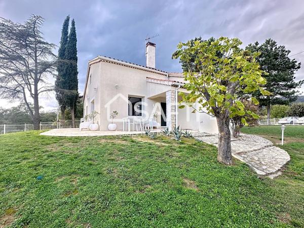 Sur Bedoin (84), maison à étage de 120 m2 env. avec dépendance 40 m2 sur terrain de 3000 m2