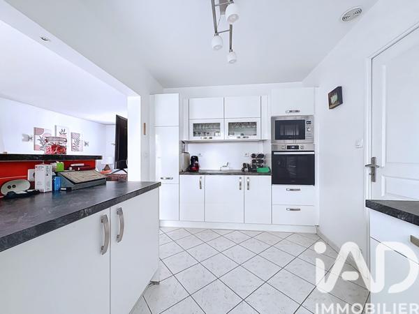 Maison à vendre 5 pièces 107 m² Taverny