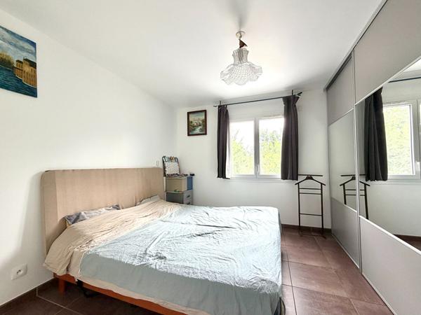 À VENDRE - Maison contemporaine de 115 m² à Villars (42390) - Vue exceptionnelle sur le Golf de Saint-Étienne