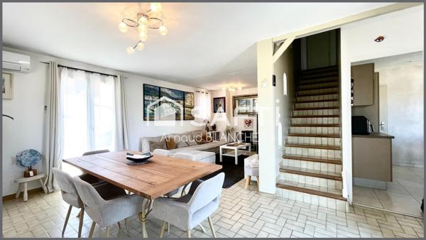 Villa avec piscine, trois chambres + bureau et garage.