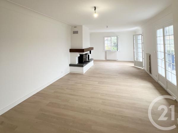 Appartement T4 à vendre  4 pièces - 120,08 m2 ST JEAN DE LUZ - 64