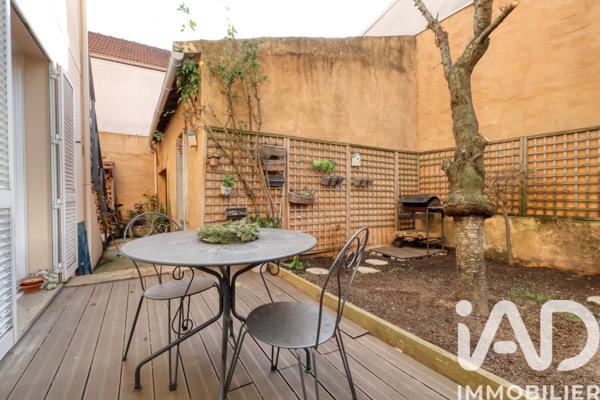 Maison à vendre 8 pièces 228 m² Bagnolet